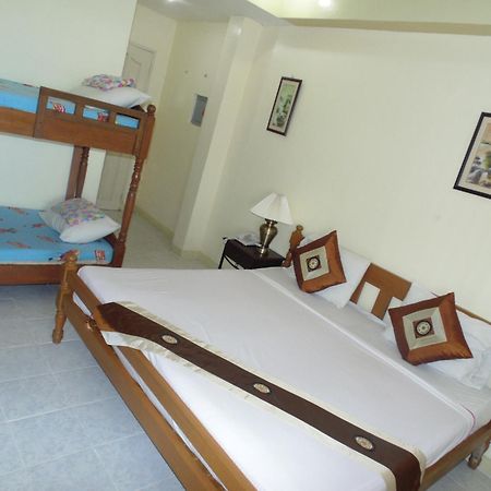 Royal Taal Inn Tagaytay City Luaran gambar