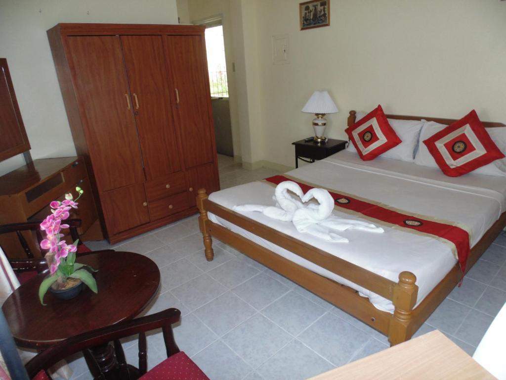 Royal Taal Inn Tagaytay City Bilik gambar