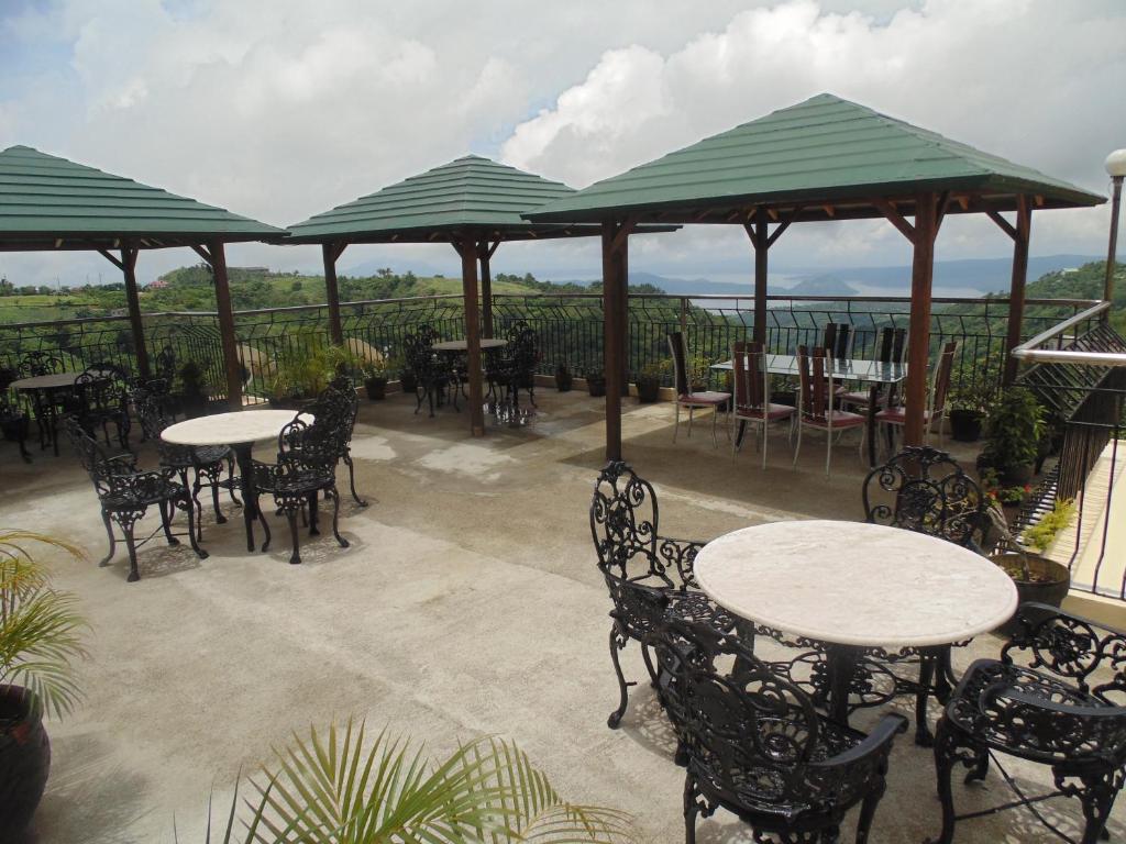 Royal Taal Inn Tagaytay City Luaran gambar