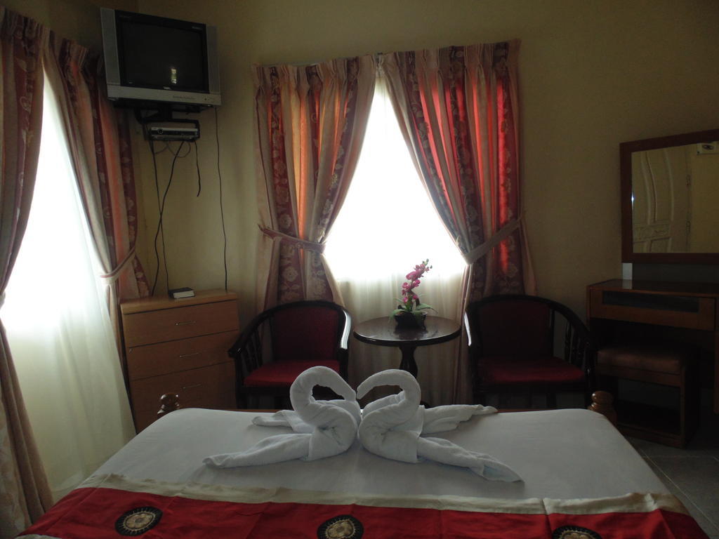 Royal Taal Inn Tagaytay City Luaran gambar